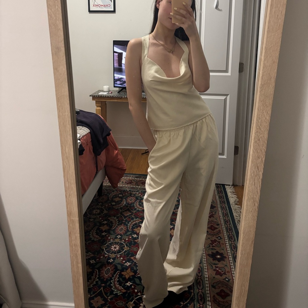 White Fox Tan Linen Set